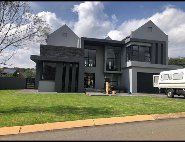 4 BEDROOM HOUSE FOR SALE IN WATERLAKE FARM LIFESTYLE ESTATE